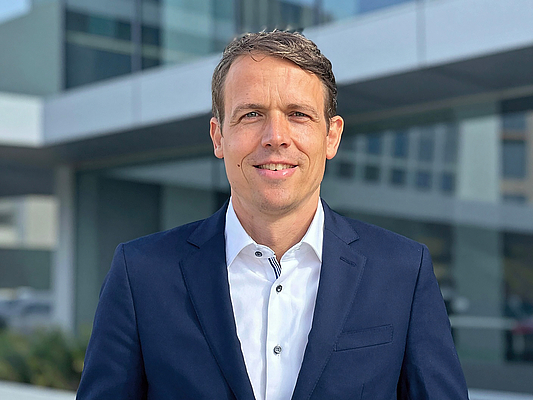 With its new Head of Sales, Spelsberg is sending a clear signal for further expansion in Germany and abroad. The focus is on strengthening the electrical wholesale trade, opening up new markets, and developing additional customer-oriented solutions.